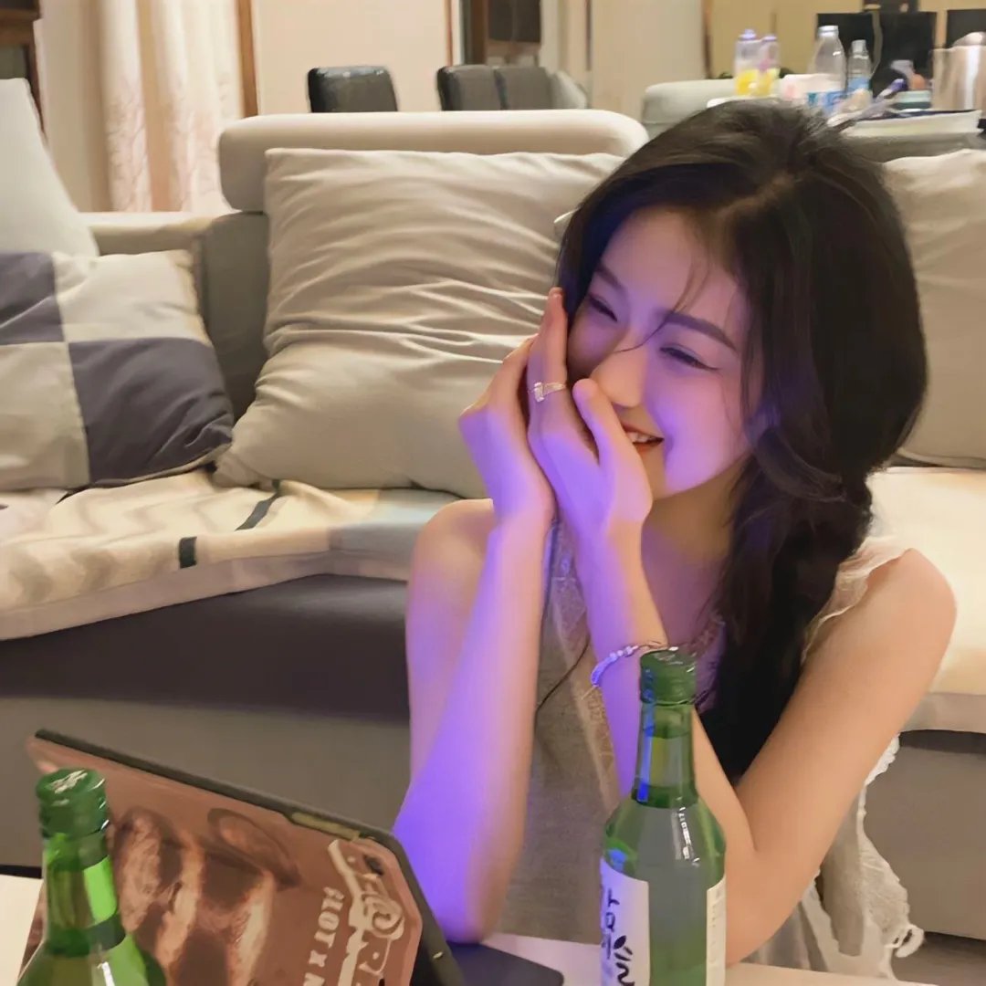 噤界